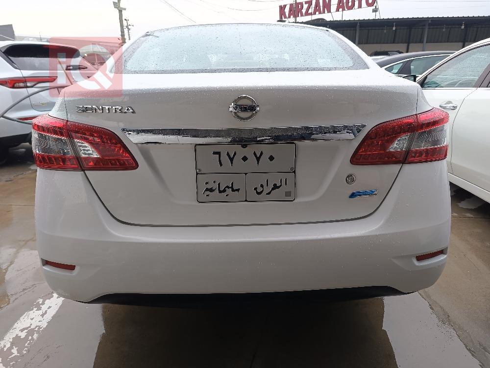 نيسان سنترا